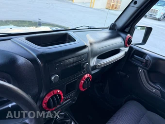 2012 Jeep Wrangler Unlimited Sport - miniatura 67