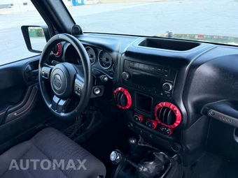 2012 Jeep Wrangler Unlimited Sport - miniatura 74