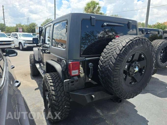 2012 Jeep Wrangler Unlimited Sport - miniatura 2
