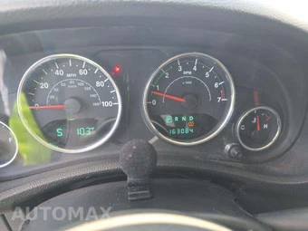 2012 Jeep Wrangler Unlimited Sport - miniatura 9