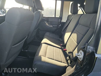 2012 Jeep Wrangler Unlimited Sport - miniatura 13