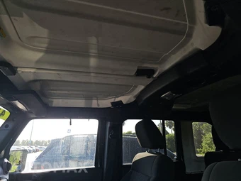 2012 Jeep Wrangler Unlimited Sport - miniatura 18