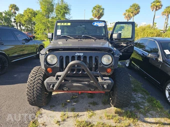 2012 Jeep Wrangler Unlimited Sport - miniatura 2