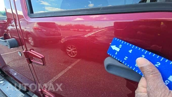 2012 Jeep Wrangler Unlimited Sport - miniatura 4