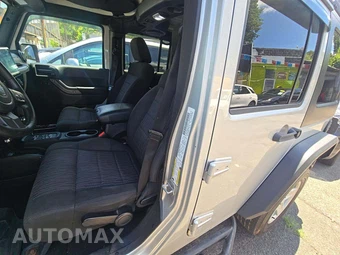 2012 Jeep Wrangler Unlimited Sport - miniatura 6