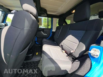 2012 Jeep Wrangler Unlimited Sport - miniatura 13