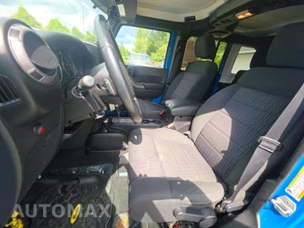 2012 Jeep Wrangler Unlimited Sport - miniatura 6