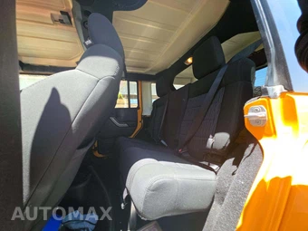 2012 Jeep Wrangler Unlimited Sport - miniatura 13