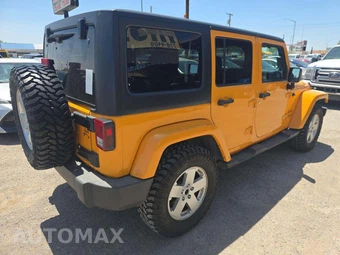 2012 Jeep Wrangler Unlimited Sport - miniatura 3