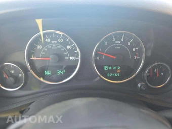 2012 Jeep Wrangler Unlimited Sport - miniatura 9