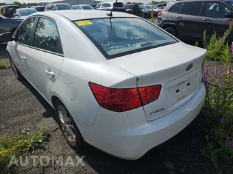 2012 Kia Forte EX Sedan – miniatura 6