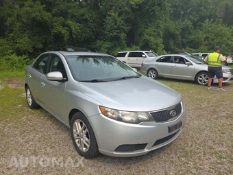 2012 Kia Forte EX Sedan – miniatura 4