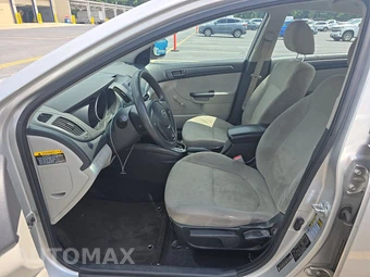 2012 Kia Forte LX Sedan – miniatura 7