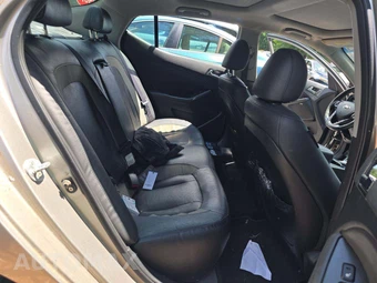 2012 Kia Optima Hybrid - miniatura 16