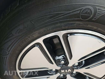 2012 Kia Optima Hybrid – miniatura 44