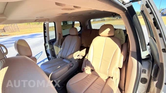 2012 Kia Sedona EX 118.9" WB - miniatura 12