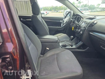 2012 Kia Sorento LX - miniatura 8
