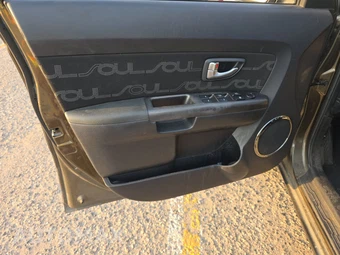 2012 Kia Soul + - miniatura 9