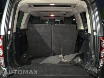 2012 Land Rover LR4 – miniatura 17