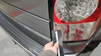 2012 Land Rover LR4 – miniatura 28