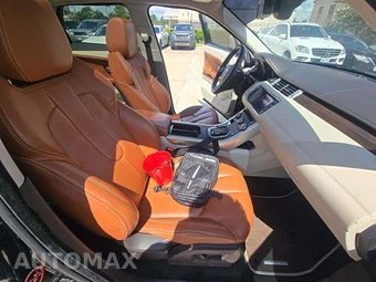 2012 Land Rover Range Rover Evoque Prestige Premium – miniatura 15