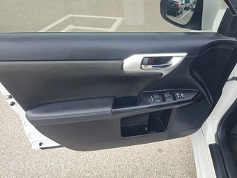 2012 Lexus CT 200h Premium – miniatura 9