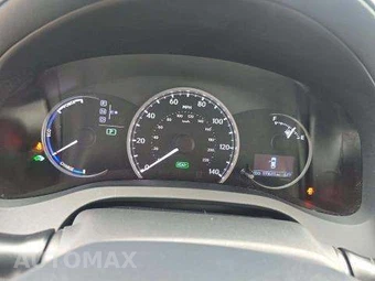2012 Lexus CT 200h Premium – miniatura 9