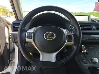 2012 Lexus CT 200h Premium - miniatura 10