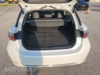 2012 Lexus CT 200h Premium – miniatura 16