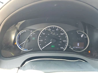 2012 Lexus CT 200h Premium – miniatura 35