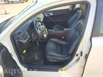 2012 Lexus CT 200h Premium – miniatura 7