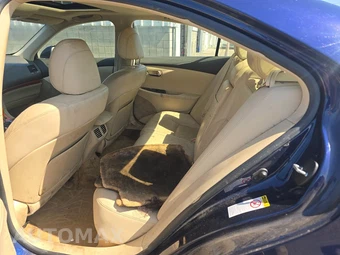 2012 Lexus ES 350 - miniatura 13