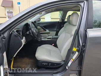 2012 Lexus IS 250 Sedan – miniatura 3