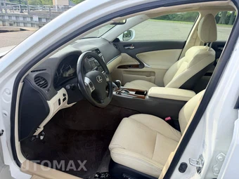 2012 Lexus IS 250 Sedan - miniatura 10