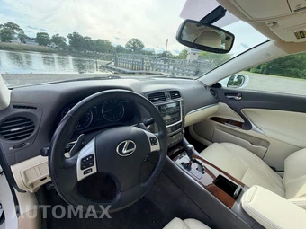 2012 Lexus IS 250 Sedan - miniatura 11