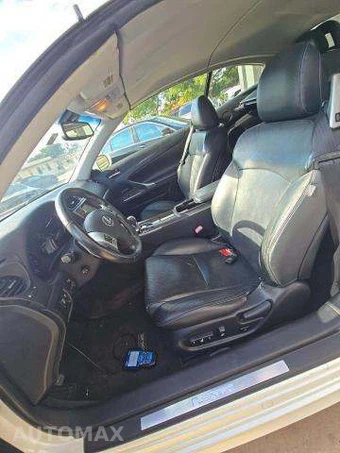 2012 Lexus IS 250C Convertible – miniatura 6