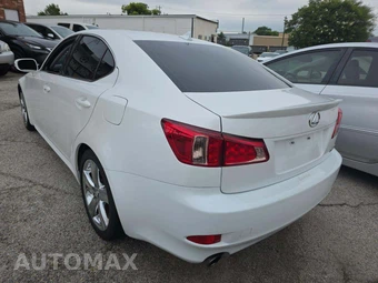 2012 Lexus IS 350 Sedan – miniatura 2
