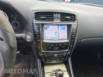 2012 Lexus IS F Sedan - miniatura 11