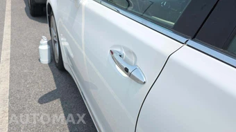 2012 Lexus LS 460 – miniatura 18