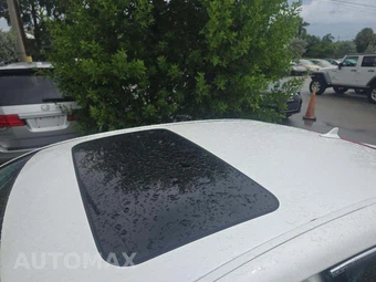 2012 Lexus LS 460 – miniatura 12