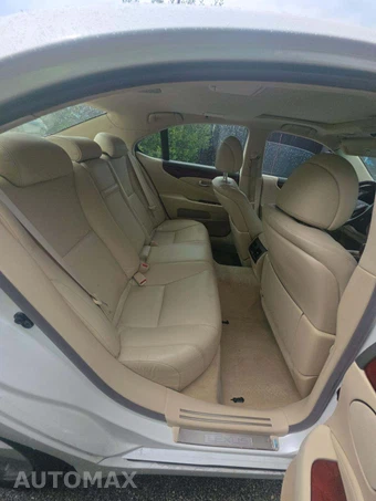 2012 Lexus LS 460 – miniatura 16