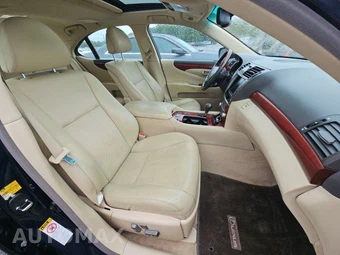 2012 Lexus LS 460 – miniatura 8