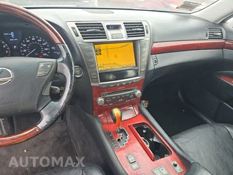 2012 Lexus LS 460 – miniatura 11