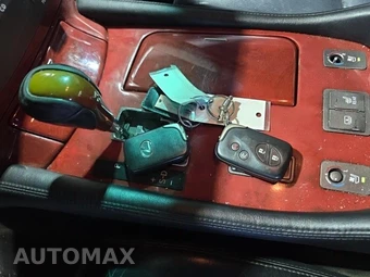 2012 Lexus LS 460 – miniatura 23