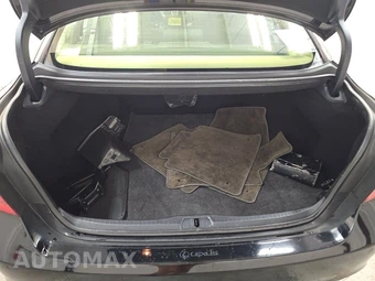 2012 Lexus LS 460L – miniatura 17