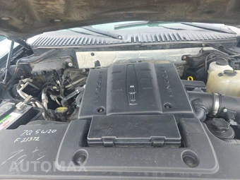 2012 Lincoln Navigator L – miniatura 16