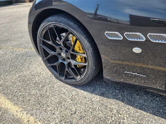 2012 Maserati GranTurismo Convertible - miniatura 10