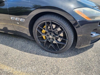 2012 Maserati GranTurismo Convertible - miniatura 11