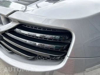2012 McLaren MP4-12C – miniatura 102