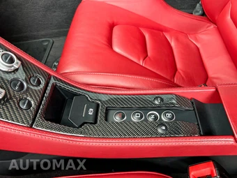 2012 McLaren MP4-12C – miniatura 153